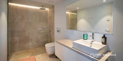 Inmobiliaria picture 30 Ref. Nº. 83834