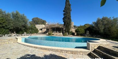 Inmobiliaria picture 0 Ref. Nº. 83568