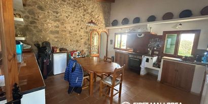 Inmobiliaria picture 10 Ref. Nº. 83568