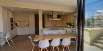 Real Estates picture 11 Ref. R29855