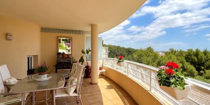 Inmobiliaria picture 2 Ref. Nº. 83860
