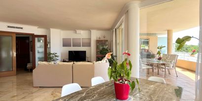 Inmobiliaria picture 7 Ref. Nº. 83860