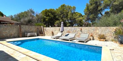 Inmobiliaria picture 0 Ref. Nº. R25536