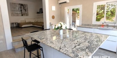 Inmobiliaria picture 4 Ref. Nº. R25536