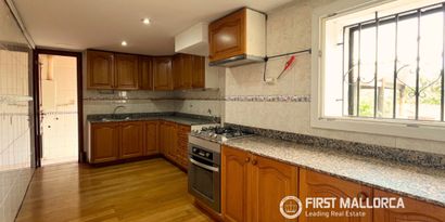 Inmobiliaria picture 11 Ref. Nº. R22544
