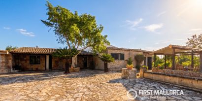 Inmobiliaria picture 19 Ref. Nº. R22544