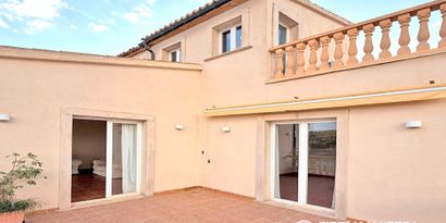 Inmobiliaria picture 1 Ref. Nº. 83041