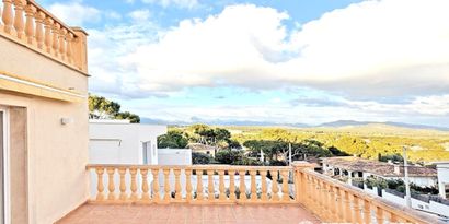 Inmobiliaria picture 2 Ref. Nº. 83041