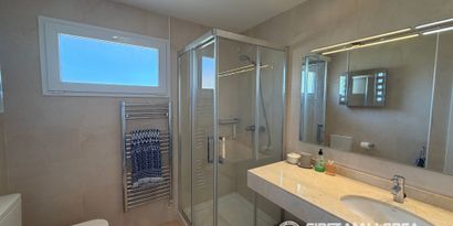 Inmobiliaria picture 15 Ref. Nº. 83734
