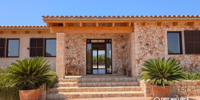 Inmobiliaria picture 1 Ref. Nº. 84202