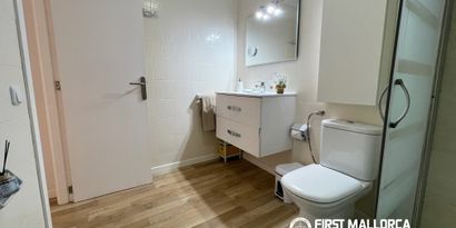 Real Estates picture 9 Ref. R24637