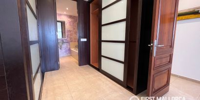 Real Estates picture 9 Ref. R30307