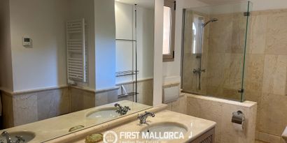 Real Estates picture 19 Ref. R27364