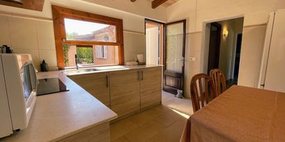 Real Estates picture 8 Ref. R28957
