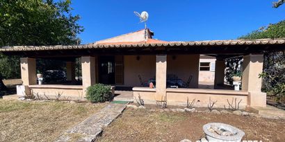 Real Estates picture 26 Ref. R28957