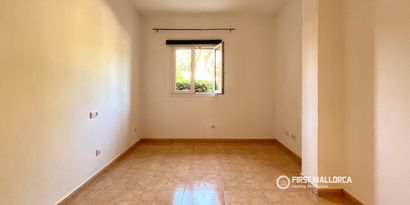 Real Estates picture 15 Ref. R30280