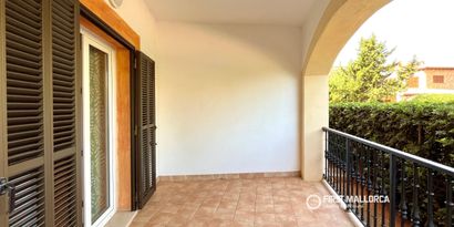 Real Estates picture 12 Ref. R30280