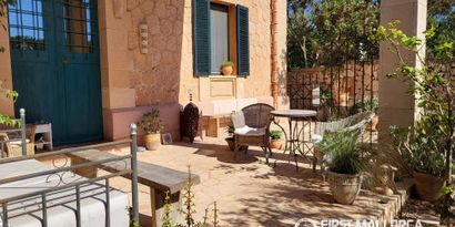 Real Estates picture 16 Ref. 84398