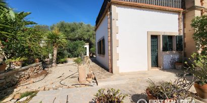 Real Estates picture 17 Ref. 84398