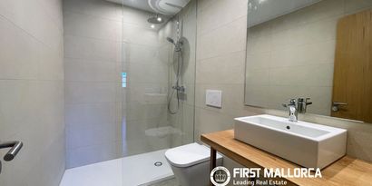 Real Estates picture 12 Ref. R29083