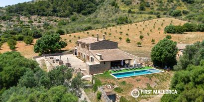 Inmobiliaria picture 0 Ref. Nº. 84402
