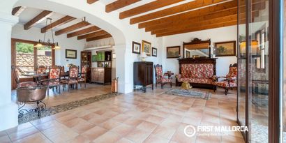 Inmobiliaria picture 5 Ref. Nº. 84402