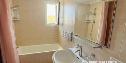 Real Estates picture 11 Ref. R26416