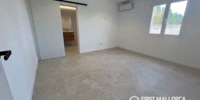 Real Estates picture 15 Ref. R30459