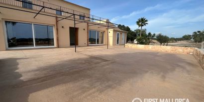 Real Estates picture 12 Ref. R30459
