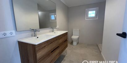 Real Estates picture 23 Ref. R30459