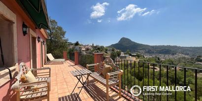 Inmobiliaria picture 0 Ref. Nº. 84472