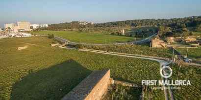 Real Estates picture 6 Ref. 53013