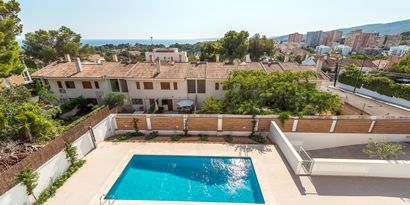 Real Estates picture 2 Ref. 54671