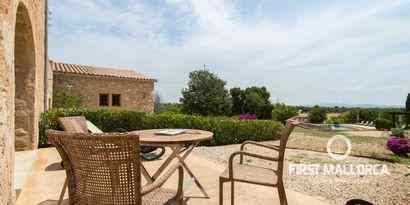 Real Estates picture 12 Ref. R8967