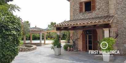 Real Estates picture 1 Ref. R11206