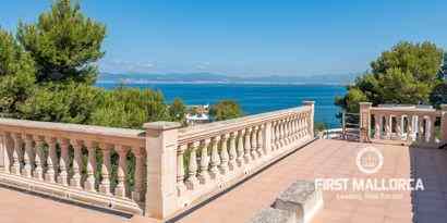 Real Estates picture 2 Ref. 63701