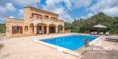 Real Estates picture 1 Ref. Nr. R11508
