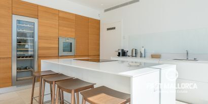 Inmobiliaria picture 5 Ref. Nº. 65814