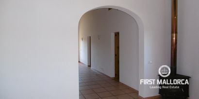 Inmobiliaria picture 3 Ref. Nº. R12396