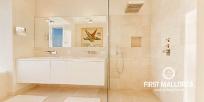 Inmobiliaria picture 5 Ref. Nº. R5197