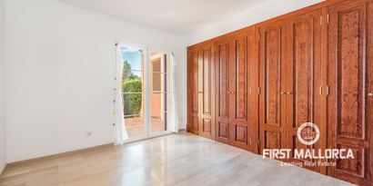 Real Estates picture 9 Ref. 66358